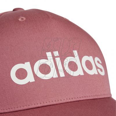 3. Czapka z daszkiem adidas Daily Cap IY7754