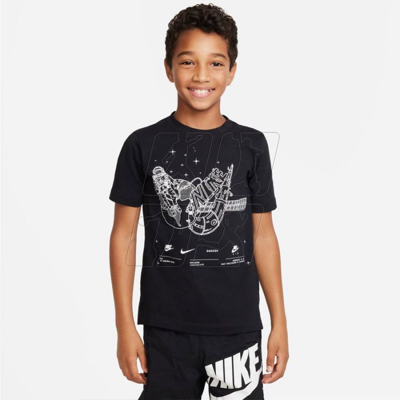 Koszulka Nike Sportswear Jr DX9511-010