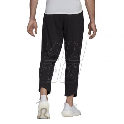 3. Spodnie adidas Wellbeing Training Pants M H61167