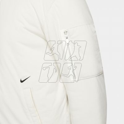 5. Kurtka Nike Sportswear Style Essentials+ M DD5001-072