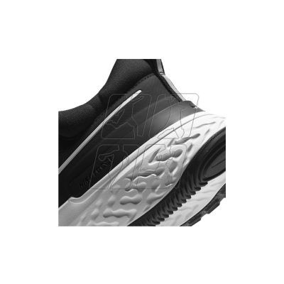 7. Buty do biegania Nike React Miler 2 M CW7121-001