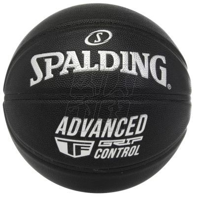 2. Piłka Spalding Advanced Grip Control  In/Out Ball 76871Z