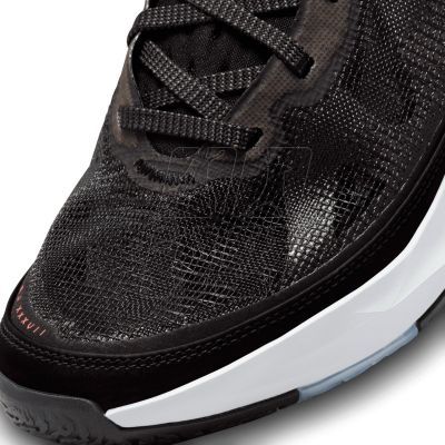 7. Buty Nike Air Jordan XXXVII M DD6958-091