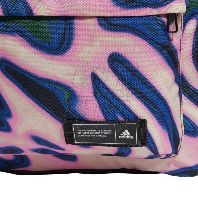 6. Plecak adidas Classic Backpack Animal IJ5635