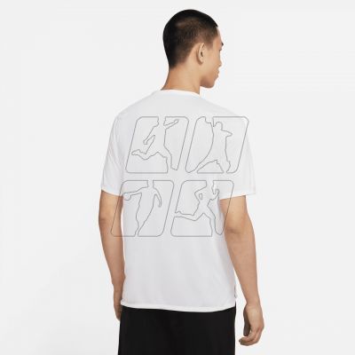 2. Koszulka Nike Dri-FIT Rise M CZ9184-100