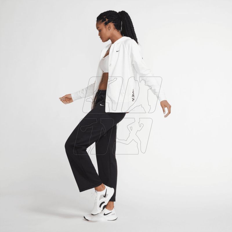 5. Spodnie Nike Therma W CU5529-011