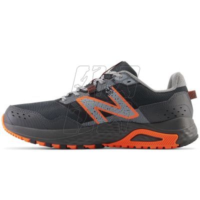 5. Buty do biegania męskie w terenie New Balance 410 sneakersy sportowe szaro-pomarańczowe (MT410LO8)