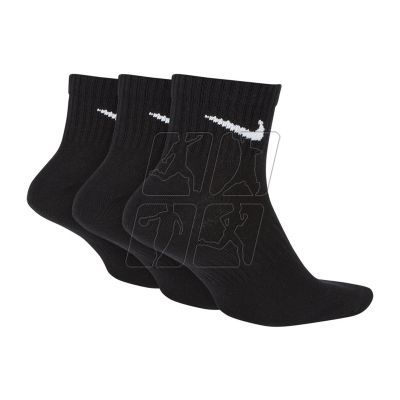 2. Skarpety Nike Everyday Lightweight Ankle 3Pak M SX7677-010