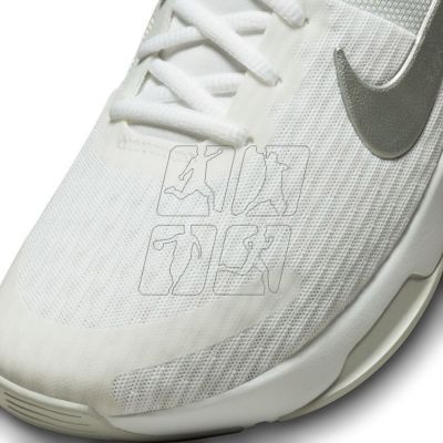 6. Buty Nike Zoom Bella 6 W DR5720 100