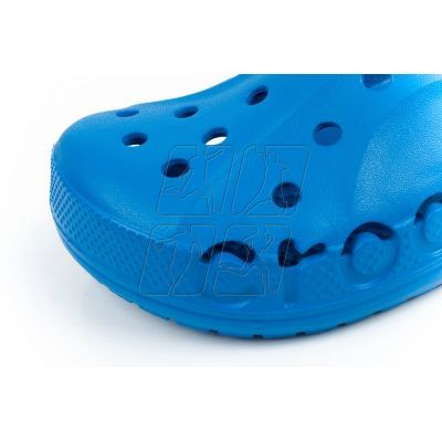 6. Chodaki Crocs Baya 10126-4JL