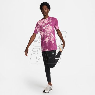 5. Koszulka Nike Dri-FIT M DZ2729-653