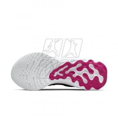 6. Buty Nike React Infinity Run Flyknit 3 W DD3024-500