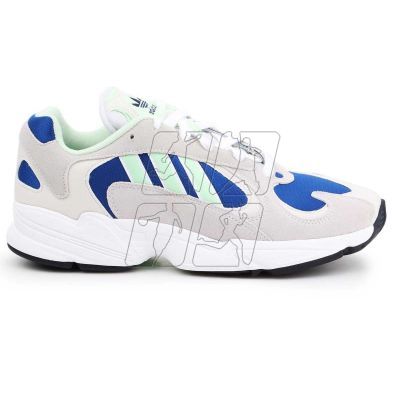 12. Buty adidas Yung-1 M EE5318