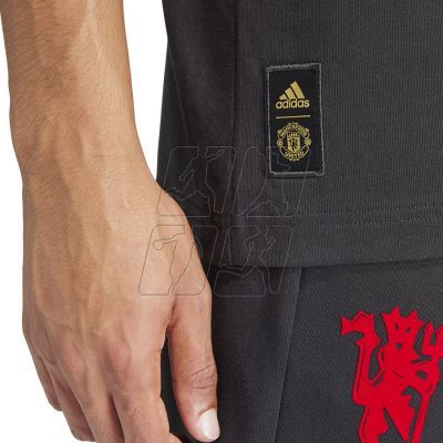 5. Koszulka adidas Manchester United Tee M IP9185