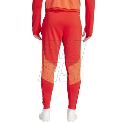 3. Spodnie adidas FC Bayern Training Panty M IQ0605