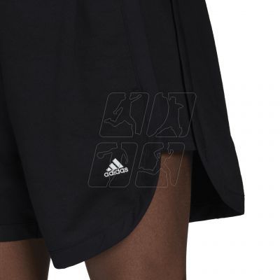 4. Spodenki adidas Summer Shorts W HF4086