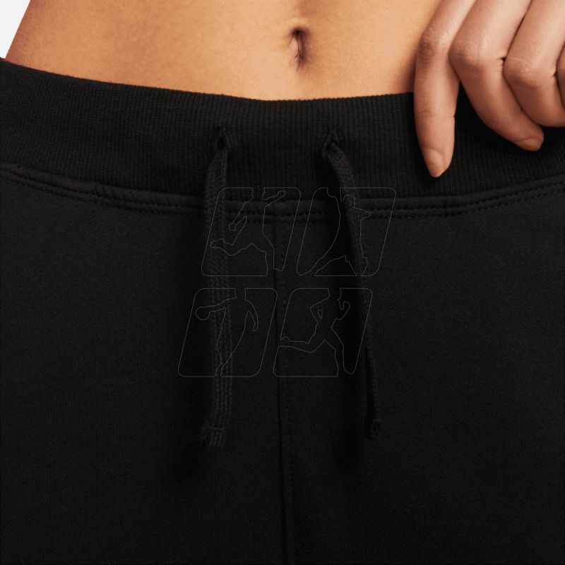 5. Spodnie Nike Yoga Luxe W DN0936-010