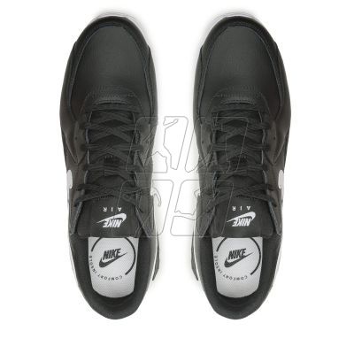 5. Buty Nike Air Max Excee Leather M DB2839-002