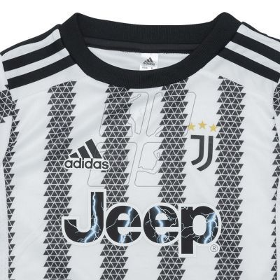 5. Zestaw piłkarski adidas Juventus Home Mini Jr HB0441