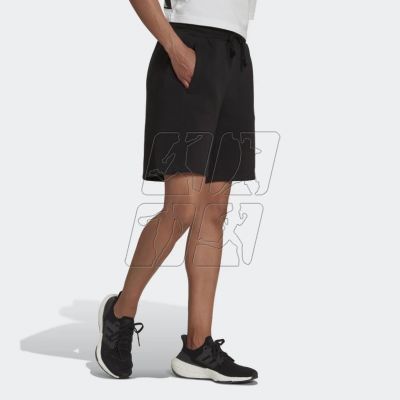 3. Spodenki adidas All Szn Fleece Shorts W HJ7999