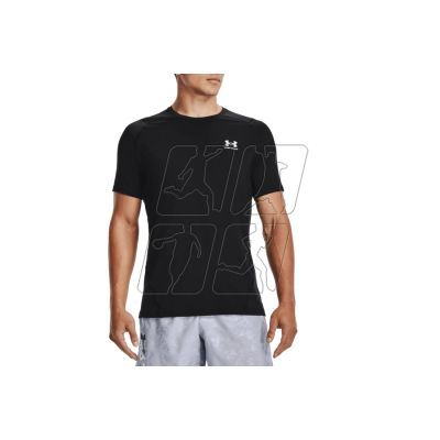 3. Koszulka Under Armour Heatgear Armour Fitted Short Sleeve M 1361683-001