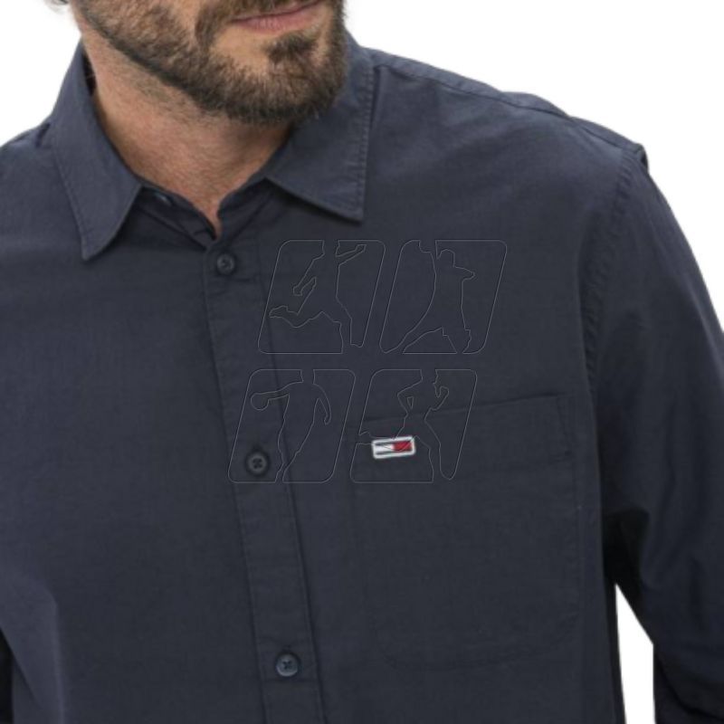 4. Koszulka Tommy Jeans Tjm Essential Poplin Shirt M DM0DM11870