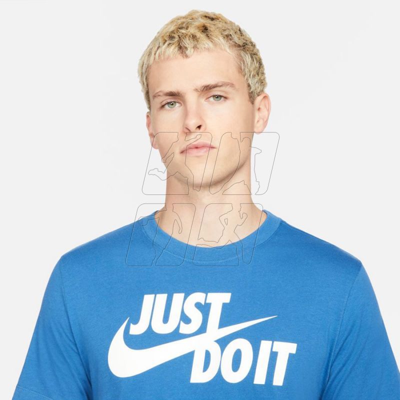 3. Koszulka Nike Sportswear Jdi M AR5006 407