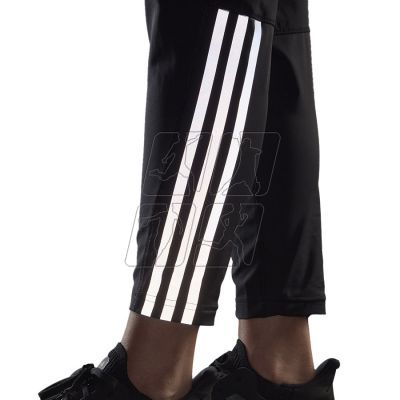 4. Spodnie adidas 3 Stripes Pant M HB6501