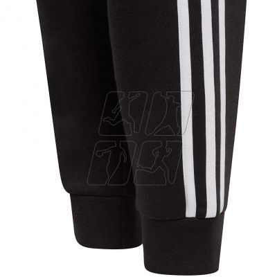 3. Spodnie adidas Essentials 3 Stripes Pant Jr GQ8897