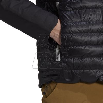 5. Kurtka adidas Terrex Myshelter Down Hooded Jacket M GI7295
