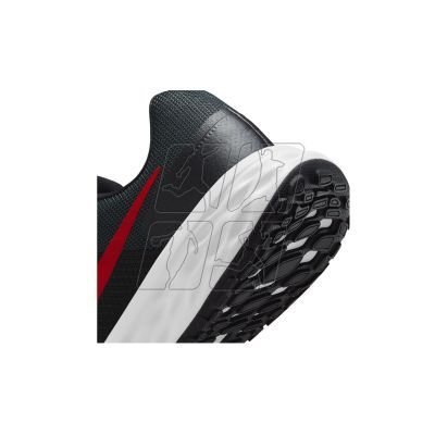 3. Buty do biegania Nike Revolution 6 Next Nature M DC3728-005