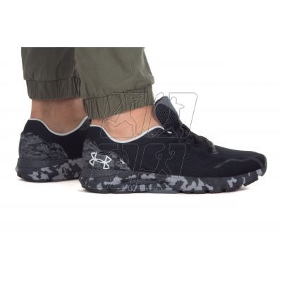 3. Buty Under Armour Hovr Sonic 6 Camo M 3026233-001