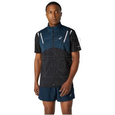 5. Bezrękawnik Asics Lite-Show Vest M 2011C016-401