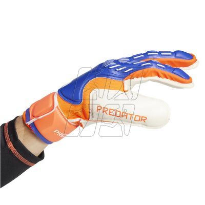 8. Rękawice bramkarskie adidas Predator GL Mtc Fs M IX3878