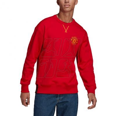 3. Bluza adidas Manchester United CNY Crew Sweatshirt M H63992