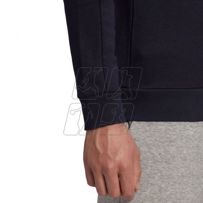 3. Bluza adidas Essentials Sweatshirt M GK9582
