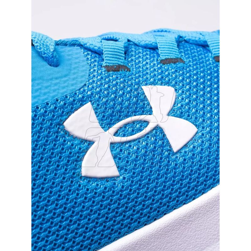 4. Buty Under Armour Essential M 3022954-400