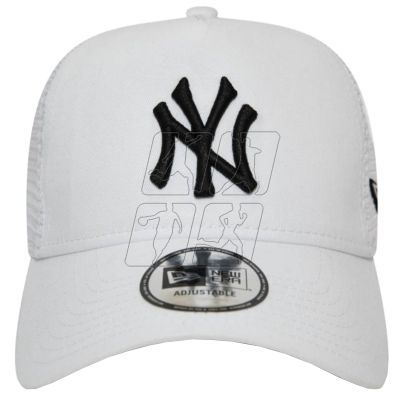 2. Czapka New Era Essential New York Yankees MLB Trucker Cap 12285467