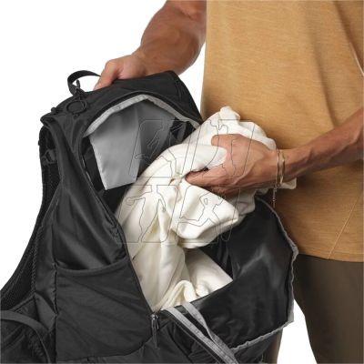 4. Plecak Salomon Trailblazer 10 Backpack C21829