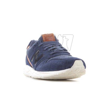 10. Buty New Balance W WRT96EAB