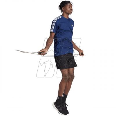 4. Koszulka adidas Train Essentials 3-Stripes Training Tee M IB8152
