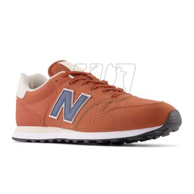 11. Buty New Balance M GM500FO2