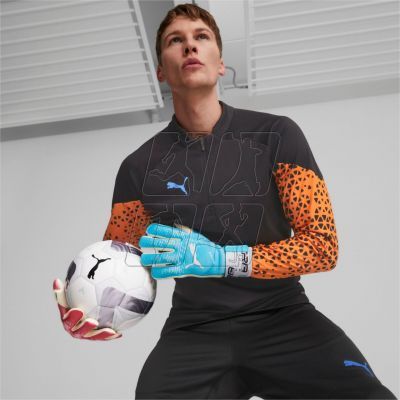 2. Rękawice bramkarskie Puma Ultra Grip 1 Tricks Hybrid 41853 01