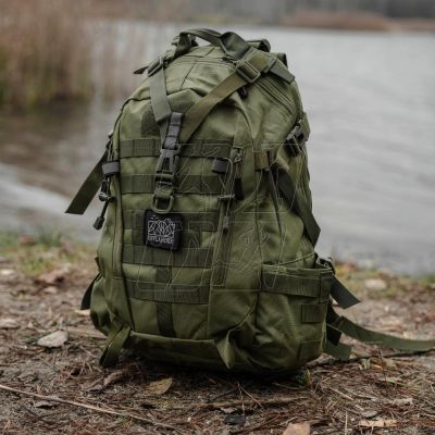 10. Plecak turystyczny Offlander Survival Trekker 25L OFF_CACC_34GN