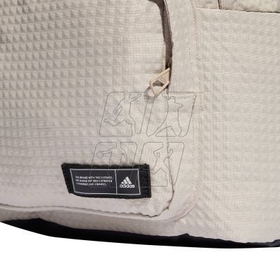 5. Plecak adidas Classic Foundation IL5779