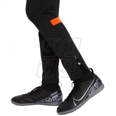 4. Spodnie Nike Df Academy 21 Pant Kp Jr CW6124 017