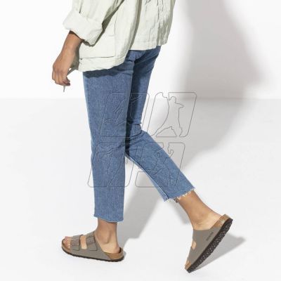 7. Klapki damskie/męskie Birkenstock Arizona Birko-Flor Nubuck Stone regular szerokie szare (0151211)