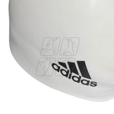 3. Czepek adidas silikonowy Cap biały FJ4965