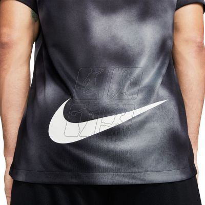 4. Koszulka Nike F.C. Football Jersey M AQ0662-010 czarna