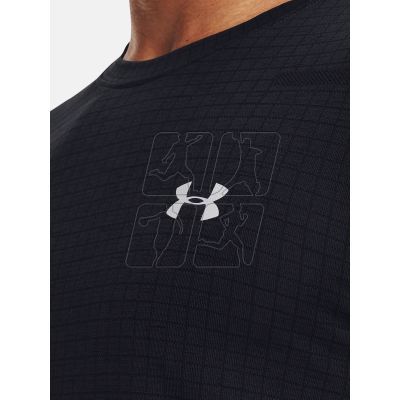 6. Koszulka Under Armour M 1376921-001